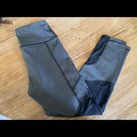 Lou & Grey Leggings